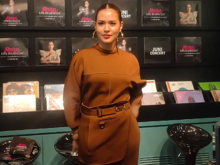 Rayakan Hari Ibu, Raisa Luncurkan Video Klip Single Jangan Cepat Berlalu