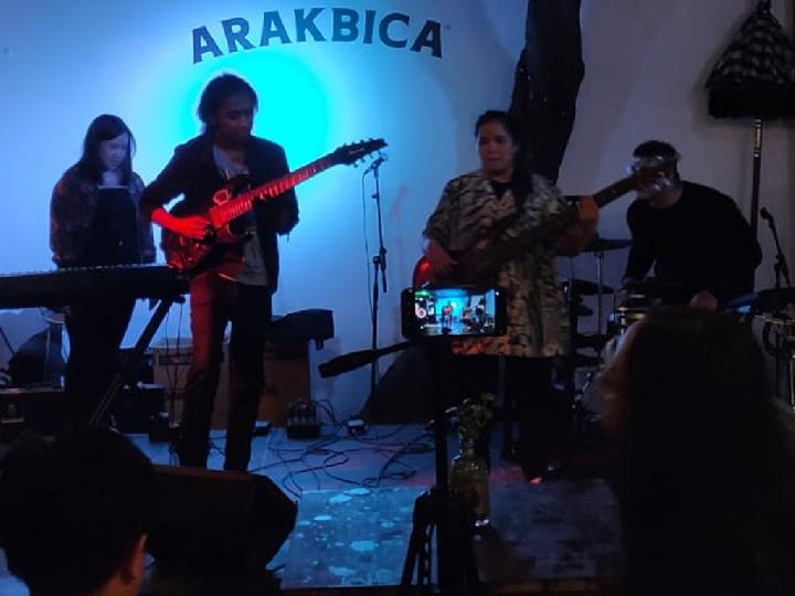 Usung Musik Progresif Instrumental, Trodon Bawa Pendengar ke Dunia Imajinasi