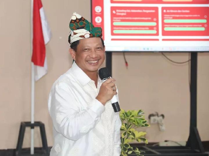 Gantikan Mahfud MD, Jokowi Tunjuk Tito Karnavian Sebagai Plt Menko Polhukam