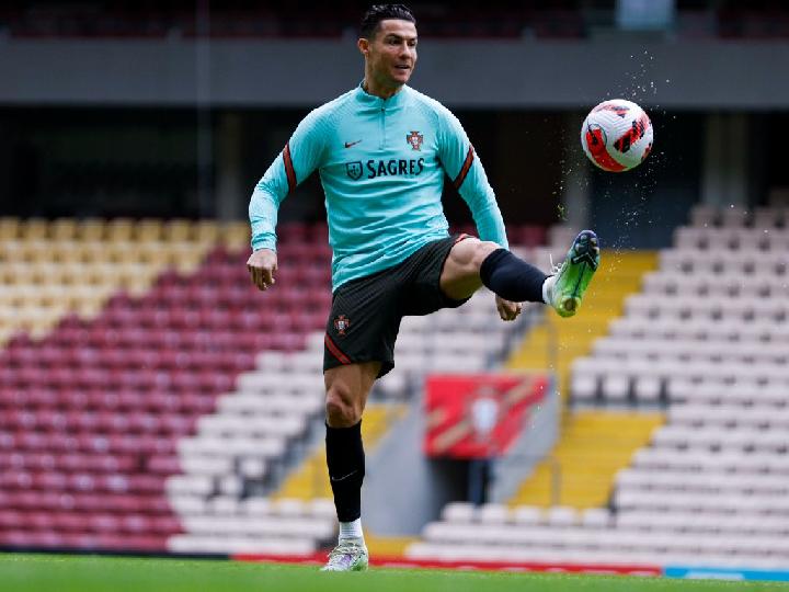 Ini Sosok yang Menggagalkan Transfer Ronaldo ke Manchester City