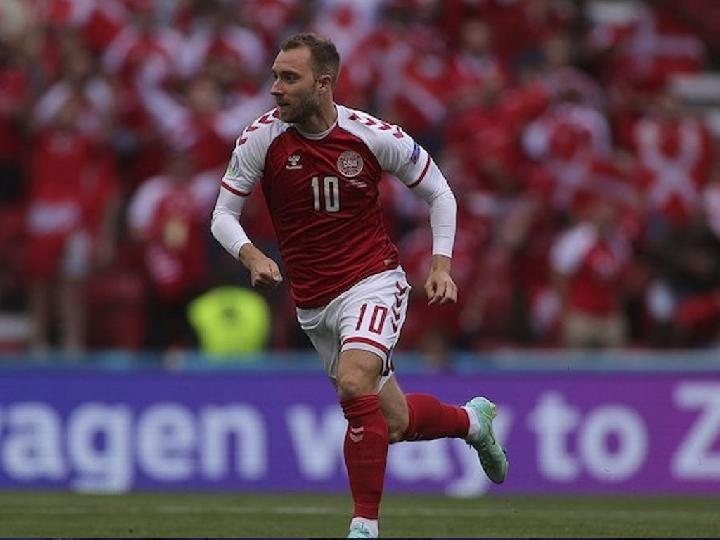 Sempat Divonis Tak Bisa Main Bola Lagi, Kini Eriksen Jadi Pemain Penting Denmark