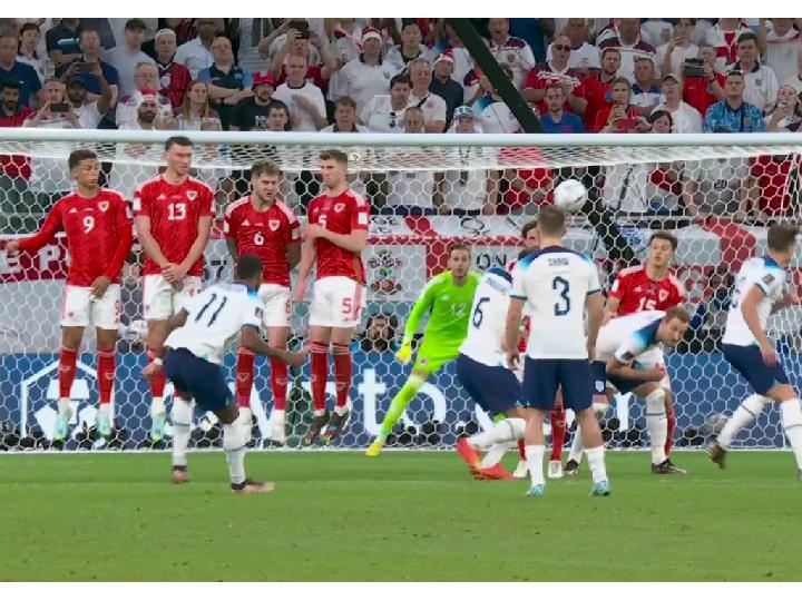 Infografis: Rashford Cetak Free Kick Spektakuler, Mbappe Ketar-ketir