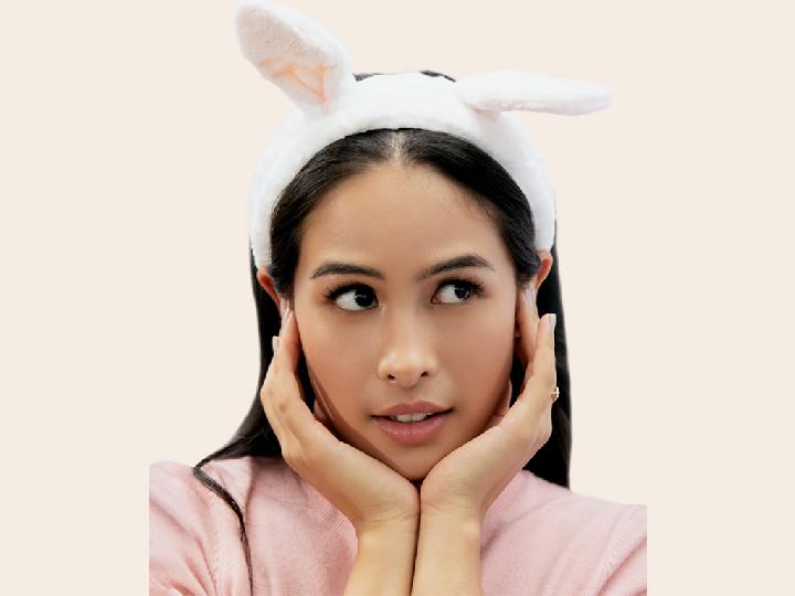 Maudy Ayunda Sinergi Bareng Aeris Beaute Ciptakan Produk Kecantikan Inovatif