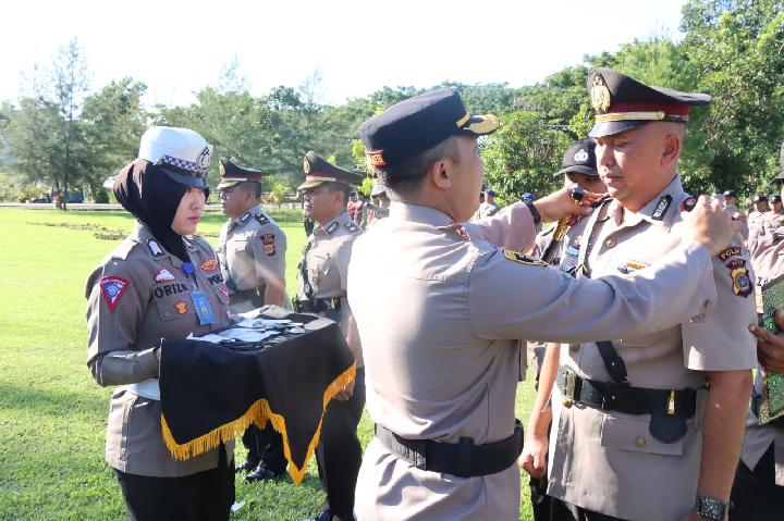 Polres Abdya Pimpin Sertijab Wakapolres, Kasat, Kapolsek dan Kasikum, Ini Pesannya