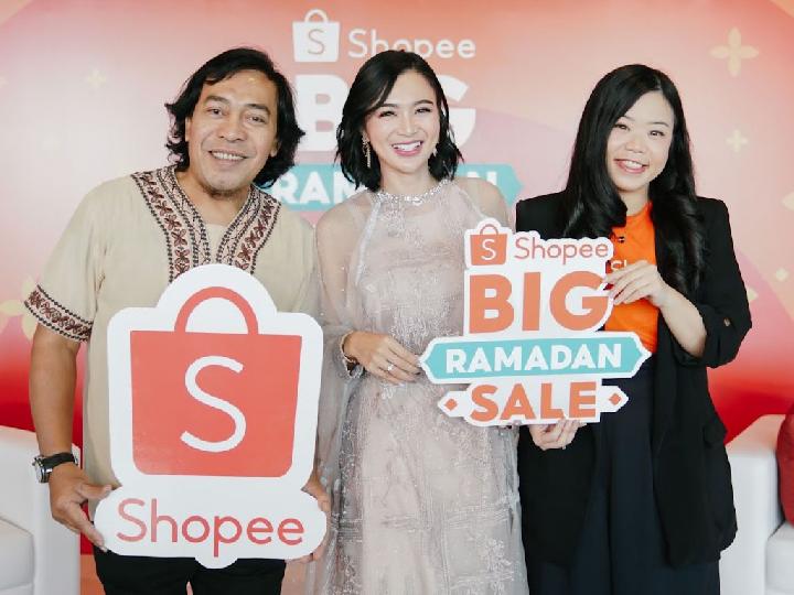 Komedian Komeng Ramaikan Kampanye Shopee Big Ramadan Sale 2023