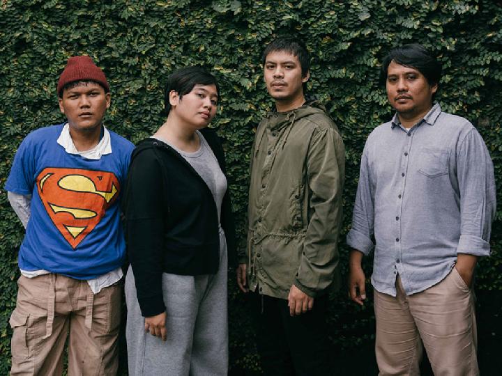 Fostan Luncurkan Single Lepas Semua Bareng Demajors