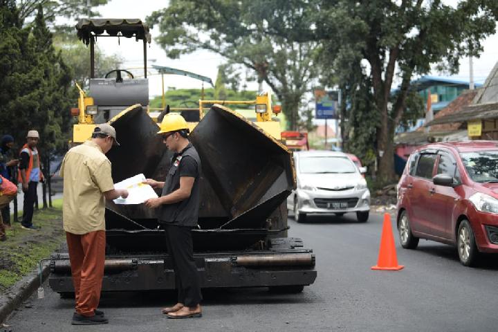 Gubernur Ridwan Kamil Respons Perbaikan Jalur Lingkar Selatan Sukabumi