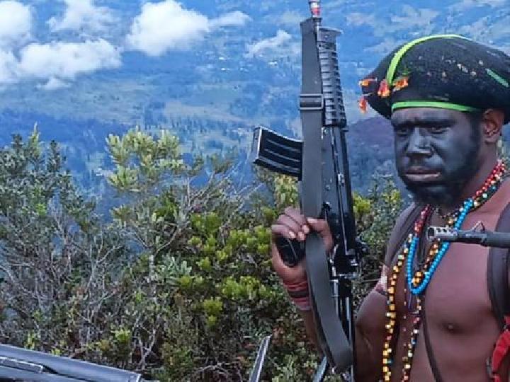 Tim Gabungan TNI Polri Tangkap Satu Anggota KKB di Kabupaten Puncak