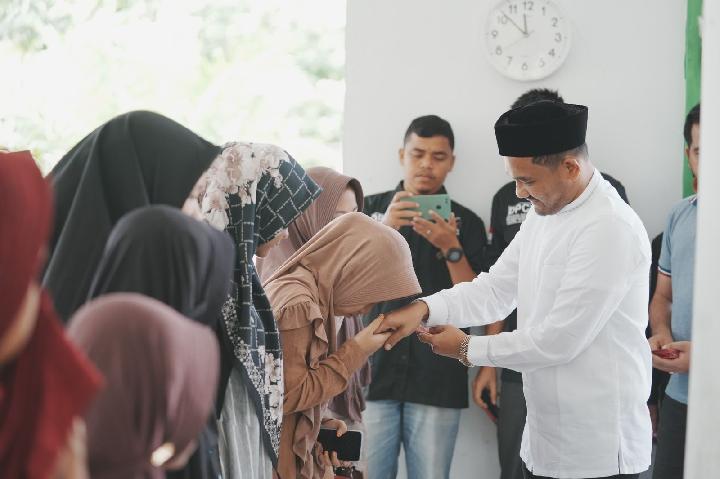 553 Anak Yatim di Nagan Raya Aceh, Terima Santunan dari Jamaluddin Idham