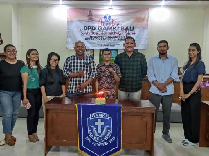 GAMKI Bali Gandeng Disnaker Sosialisasikan UU Cipta Kerja