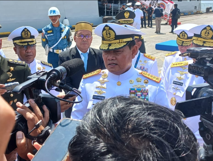 Panglima TNI Beberkan Alasan Tak Kerahkan Operasi Militer Bebaskan Pilot Susi Air