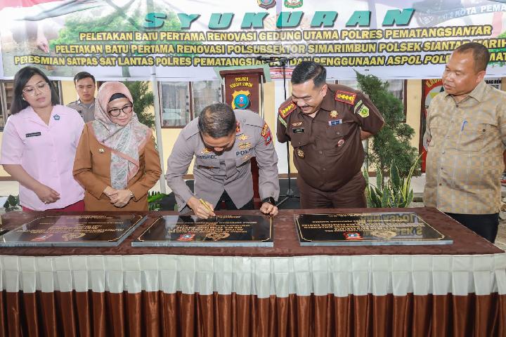 Wali Kota Hadiri Peletakan Batu Pertama Renovasi Gedung Polres Siantar