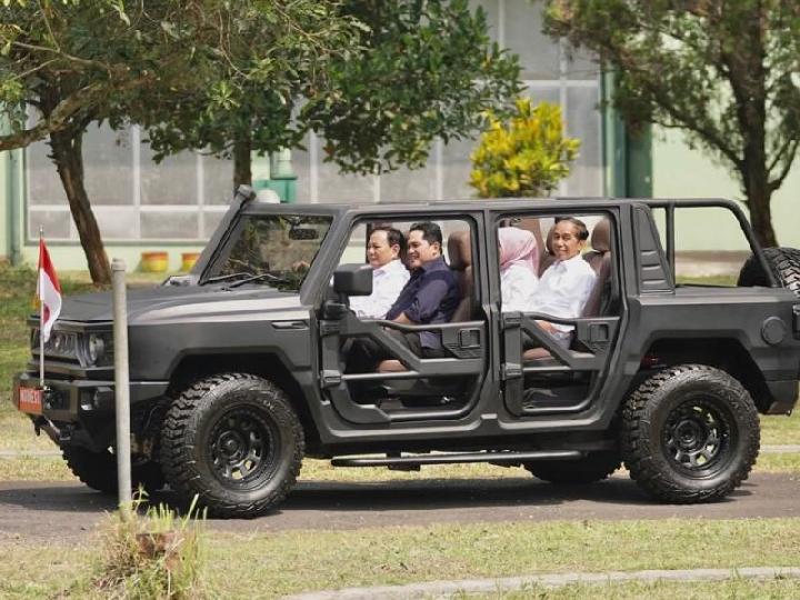 Bawa Prabowo dan Erick ke Malang, Jokowi Berdalih Membahas Pindad