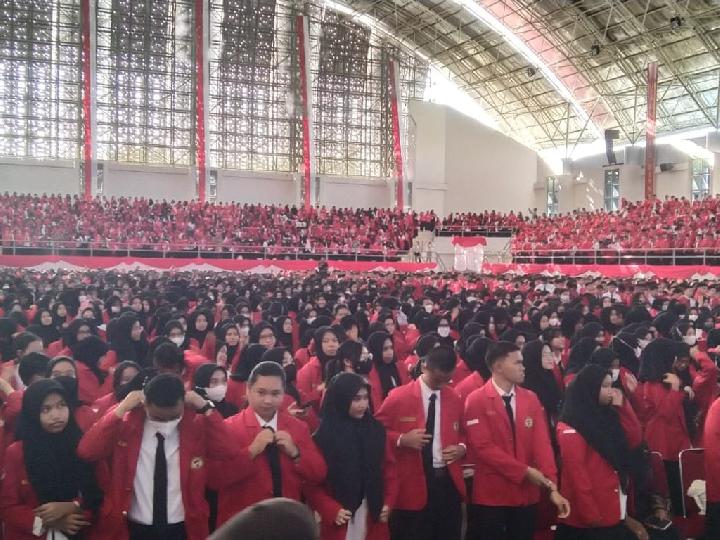 Unhas Kukuhkan 8710 Mahasiswa Baru Periode 2023/2024 Terbanyak Prodi Teknik