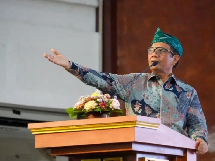 Jokowi Soal Pengganti Mahfud MD di Kabinet: Beri Waktu 2-3 Hari