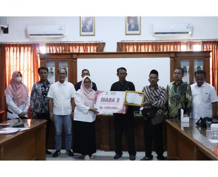 Komisi II Terima Aduan Warga RW 04 Surapandan Argasunya terkait Lomba Vlog DLH Kota Cirebon