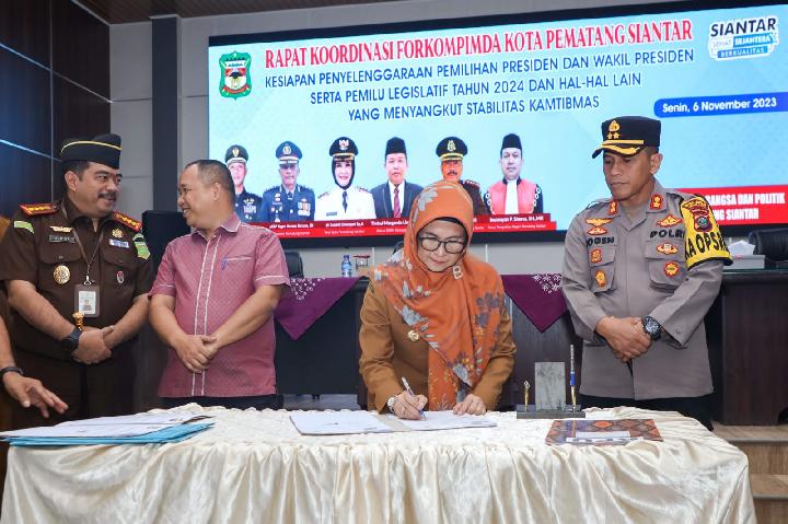 Pemko Siantar Beri Dana Hibah ke KPU-Bawaslu-Polres untuk Kontestasi 2024