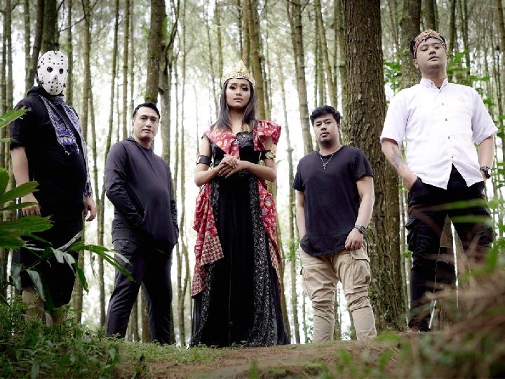 Unit Rock Tanah Air Project Lontarkan Seruan Persatuan di Single Anak Indonesia