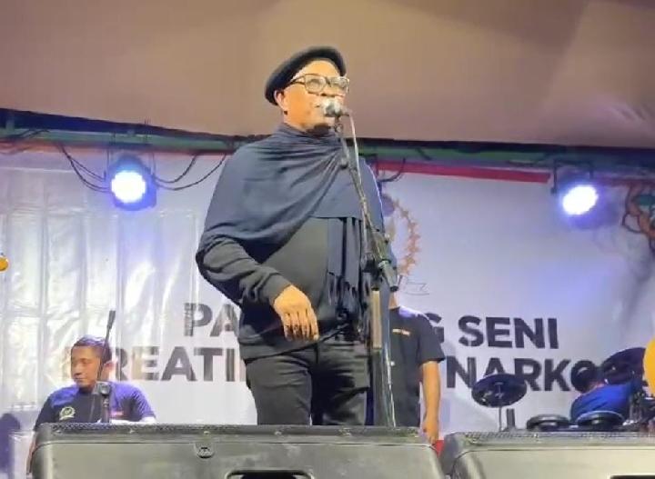 Melalui Syair Aceh Otentik, Rafly Kande Bawa Pesan Setop Narkoba di Pidie