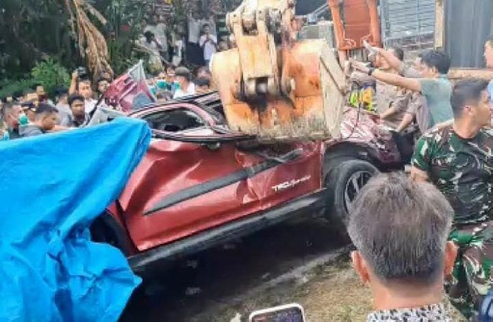 Lima Guru SMK 1 Siantar Tewas dalam Kecelakaan Beruntun, Sekolah Diliburkan