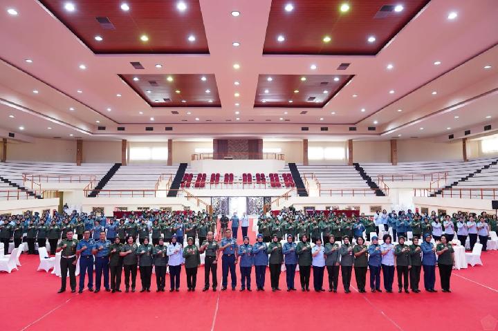 Brigjen Wawan: Wan TNI Menjaga Keseimbangan Tugas dan Penjaga Keharmonisan Keluarga
