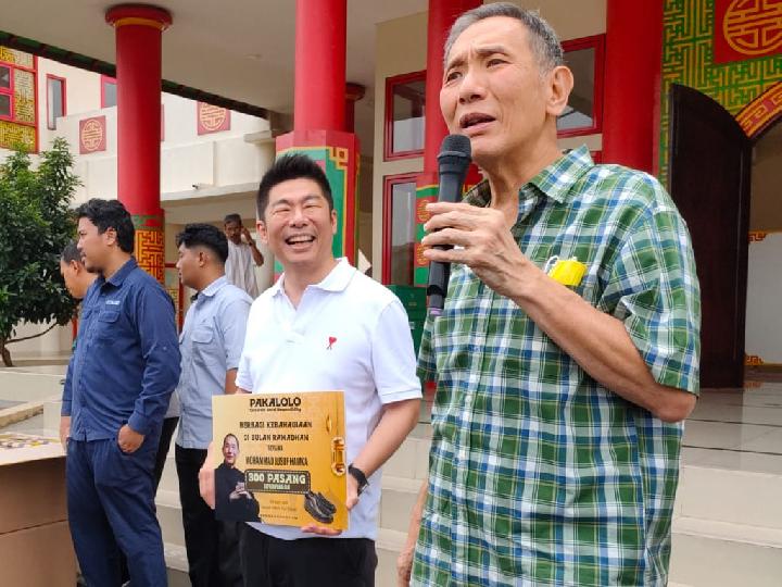 Jusuf Hamka Bagikan Gratis 300 Sepatu Pakalolo, Sebar Kebahagiaan di Bulan Ramadan