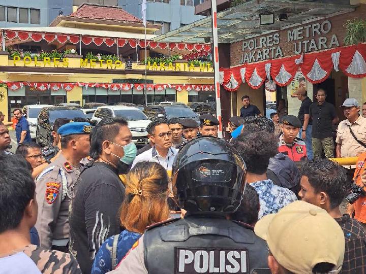 Unjuk Rasa Berujung Ricuh di Polres Jakarta Utara, Aktivis GMKI Sesalkan Tindakan Represif Polisi