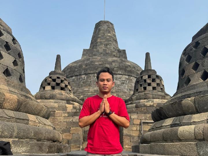 GEMABUDHI Berharap Jokowi Ikut Memasang Chattra Candi Borobudur