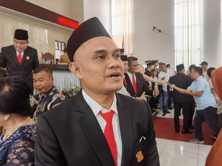 Raih 94 Suara, Franz Theodor Dilantik Jadi Anggota DPRD Kota Pematangsiantar