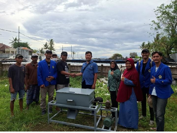 Tambak Udang Modern Jenis Udang Vaname di Desa Cinangka Serang