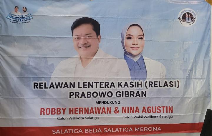 RELASI Dukung Paslon Robby-Nina di Pilwalkot Kota Salatiga: Para Hamba Tuhan Mendoakan dengan Tumpangan Tangan