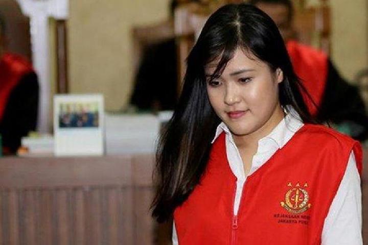 Rekaman CCTV Jadi Sorotan: Jessica Wongso Ajukan PK Kedua, Klaim Bukti Baru!