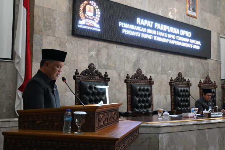 Pandangan Pj Bupati Cirebon Terkait Dua Raperda Pengarusutamaan Gender dan TJSLP