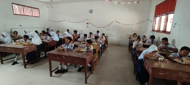 Program Gizi Nasional Hadir di Siantar: 828 Siswa Ikuti Simulasi Makanan Bergizi