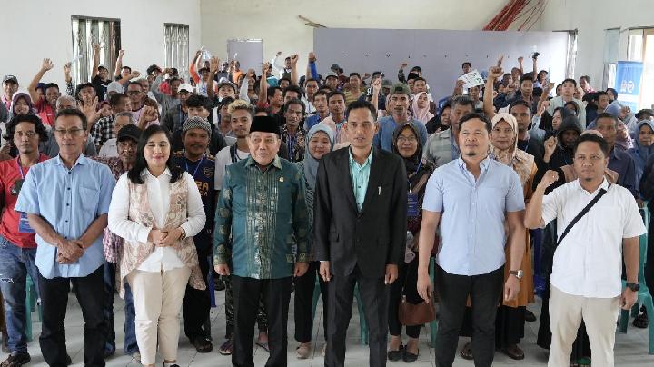 Dorong Generasi Emas 2045, DPR dan BGN Gencarkan Program Makan Bergizi Gratis di Wanasaba