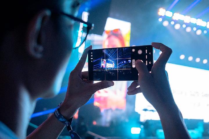 Galaxy S25 Series Hadirkan Fancam yang Makin Jernih