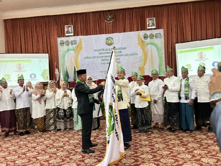 Terobosan Baru! Lasqi NJ Bungkus Sejarah Ulama Jawa Barat dalam Syair Qasidah