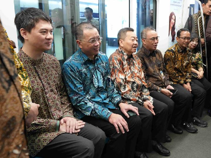 DANA Jadi Pelopor Peluncuran Fitur QRIS Tanpa Pindai (QRIS TAP)