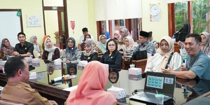 Komisi III DPRD Kota Cirebon Tinjau Pelaksanaan KRIS di RSD Gunung Jati, Soroti Ketimpangan Tagihan BPJS