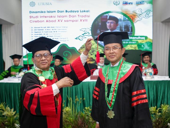 Doktor di Usia 52, KH. Maman Persembahkan Intelektualitas untuk Pesantren dan Bangsa
