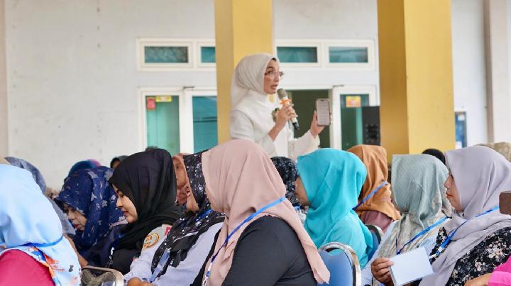 Giliran Warga Desa Jimbaran Wetan yang Mendapat Sosialisasi Program Makan Bergizi Gratis