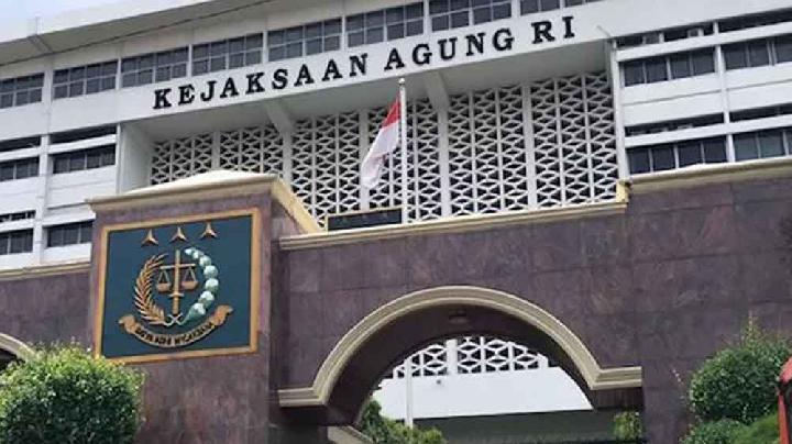 Korupsi Kredit Sritex: Kejagung Tahan Iwan Lukminto dan Dua Pejabat Bank