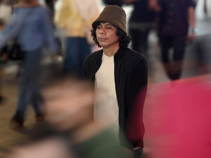 Adrian Yunan Kolaborasi Bareng Reda Gaudiamo di Single Pasar Malam