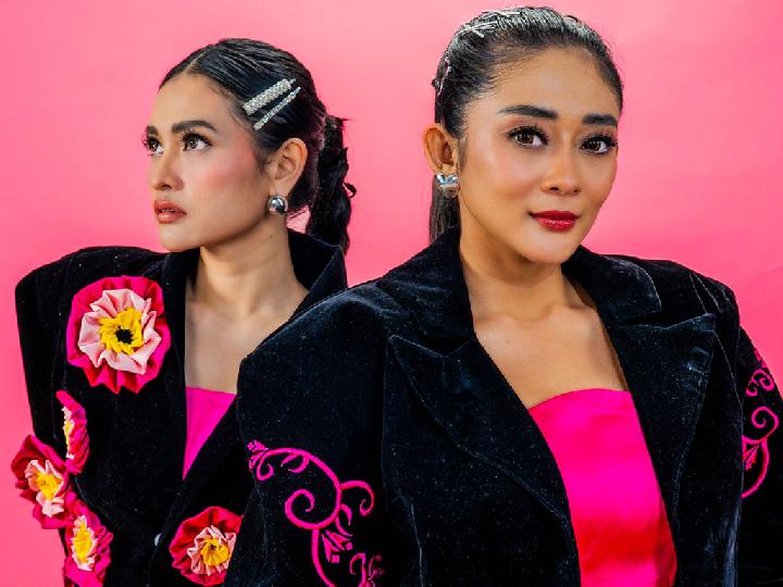 Grup Dangdut Duo Anggrek Lepas Single ADAT (Aku Dengar Aku Tahu)