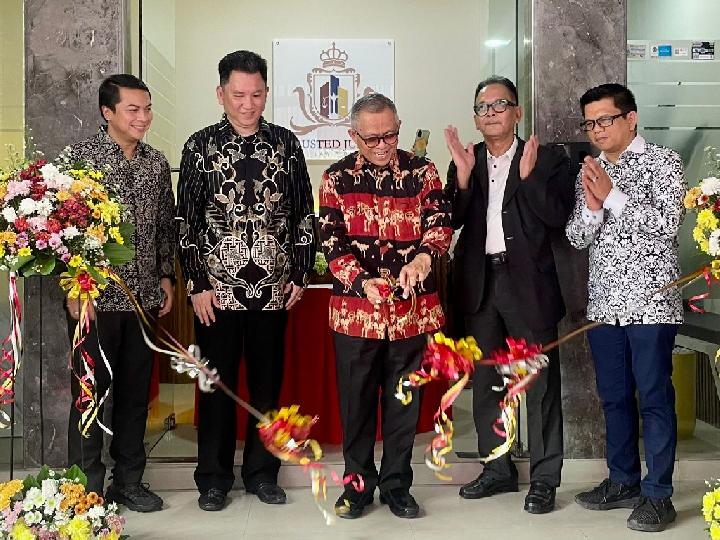 Trusted Jurist Law Firm Siap Kawal Penegakan Hukum yang Adil dan Berintegritas