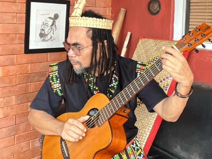 Musikus Asal Manggarai, Ivan Nestorman Lepas Single Life Goes On (Ora Usah Mlayu)