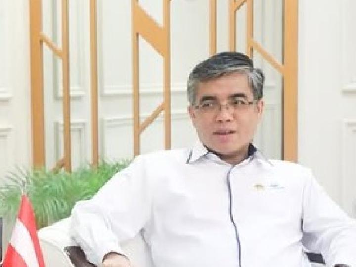 Melihat Cara Menteri Ketenagakerjaan Bikin Para Buruh Bisa Bergembira di Hari Kemerdekaan