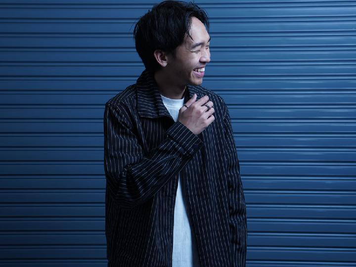 Azel Rilis Single Imprisoned, Karya Sinematik tentang Cinta dan Penjara Emosional