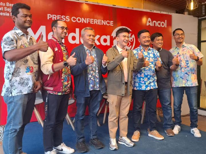HUT RI ke-80 di Ancol, Ruben Onsu Ikut Kibarkan Merah Putih dalam Shark Aquarium