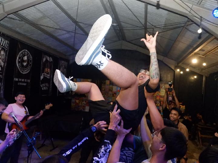 Harmonoise Vol.1: Gerakan Musik Kolektif Bandung Dimulai di Oppa Space